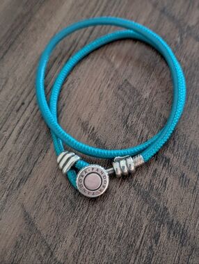 Double Wrap Turquoise Leather Bracelet with SSClasp with 28 bead-set clear CZ